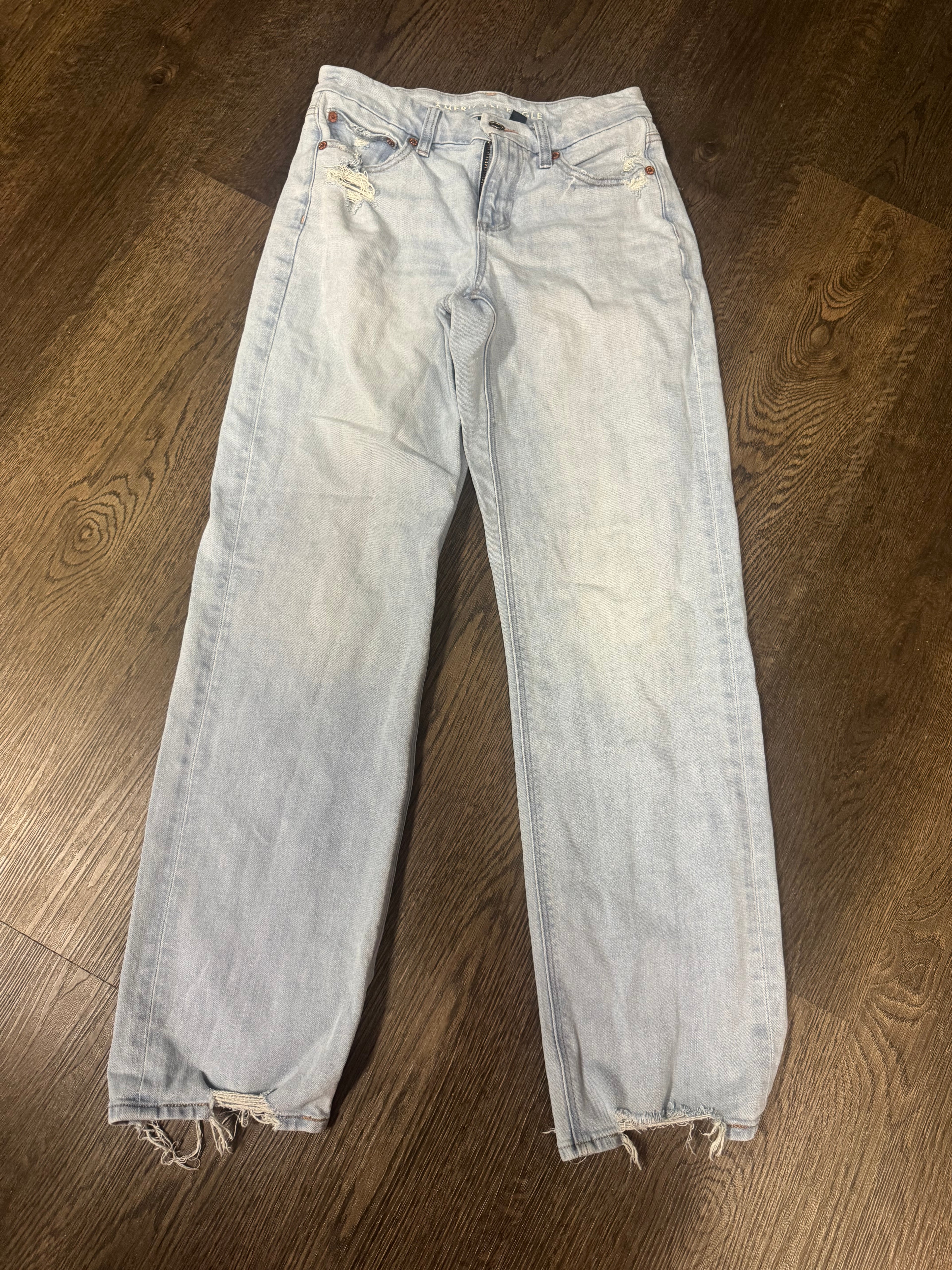 American Eagle Straight Leg Jeans