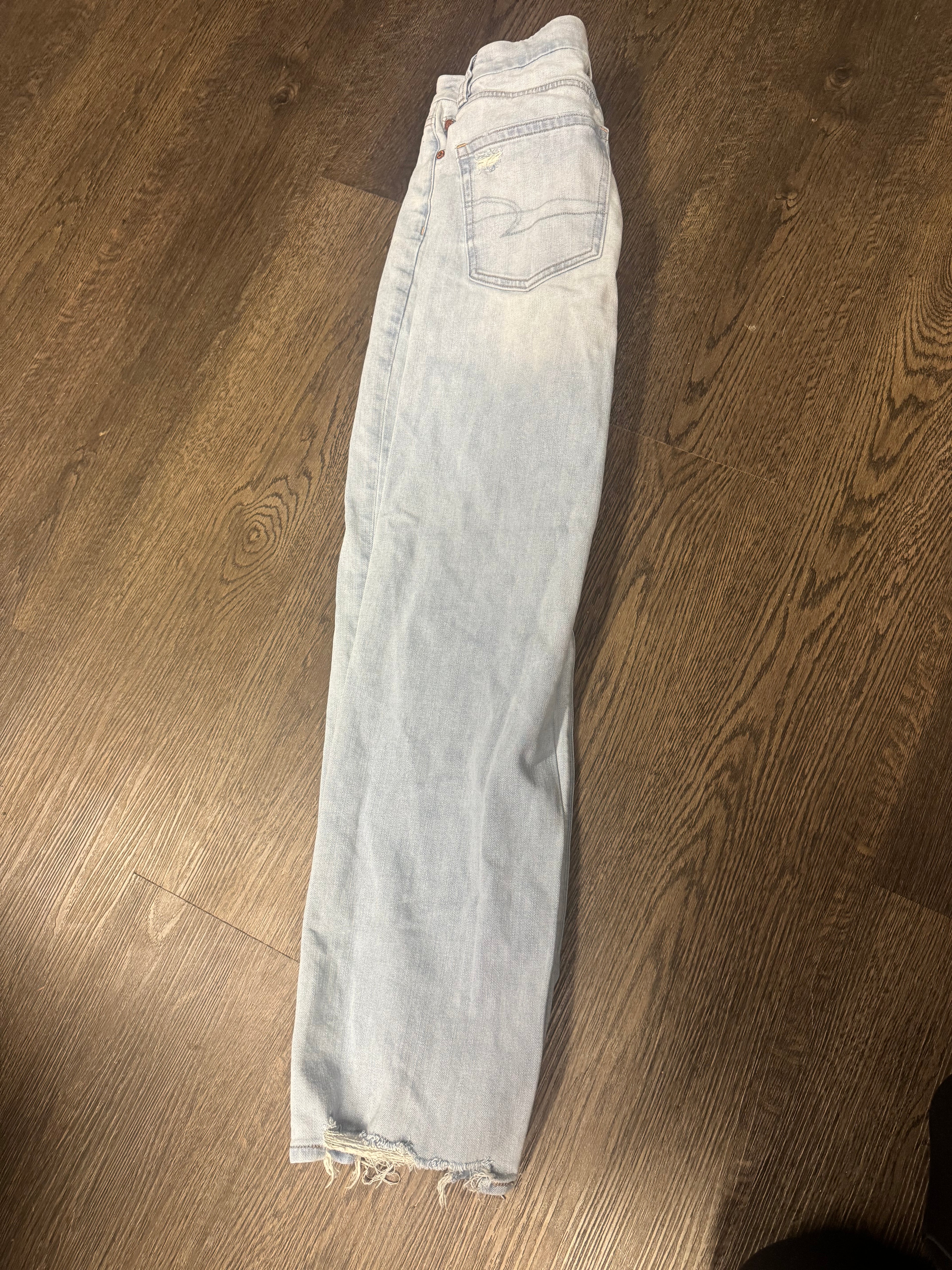 American Eagle Straight Leg Jeans