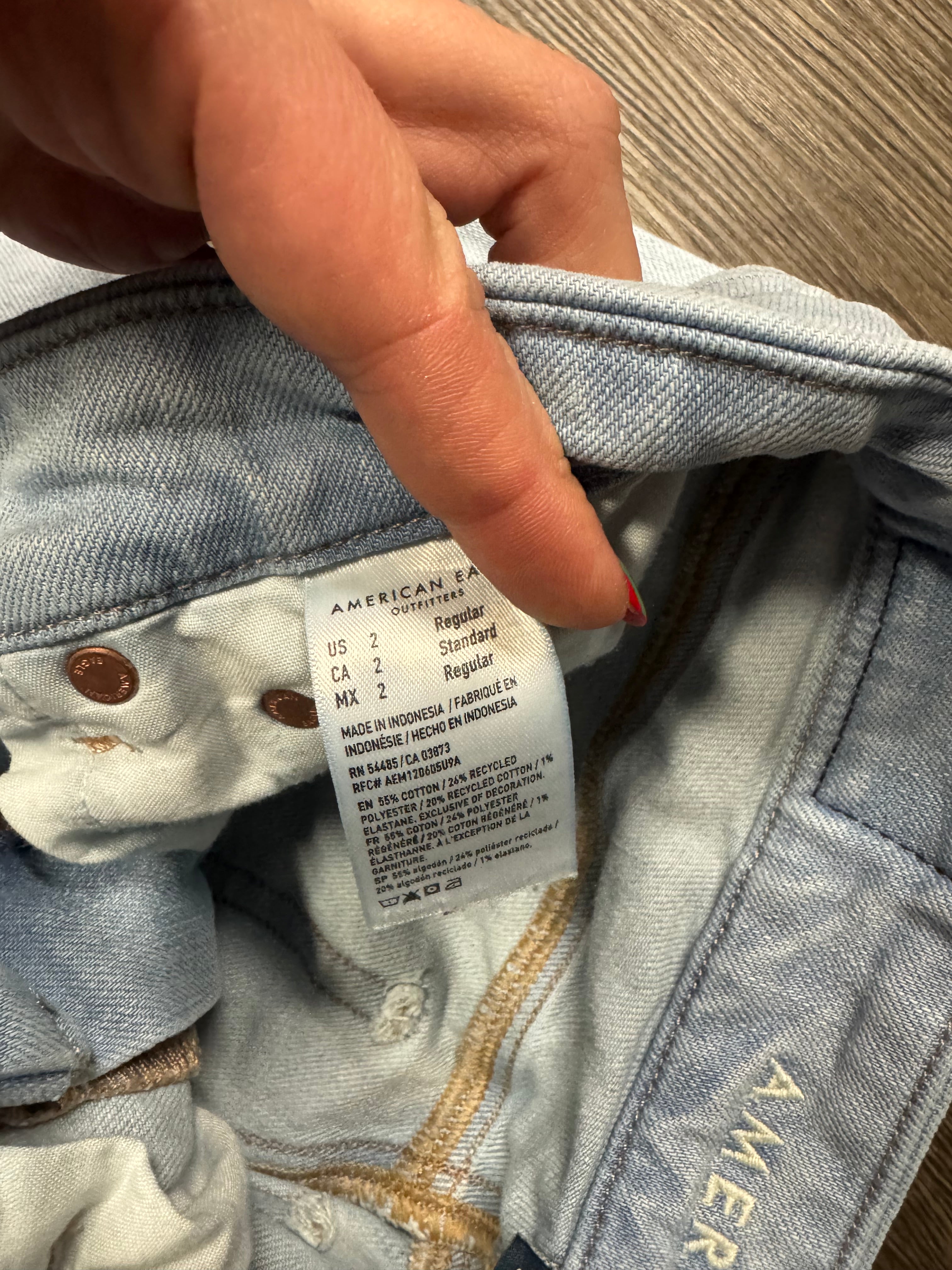 American Eagle Straight Leg Jeans